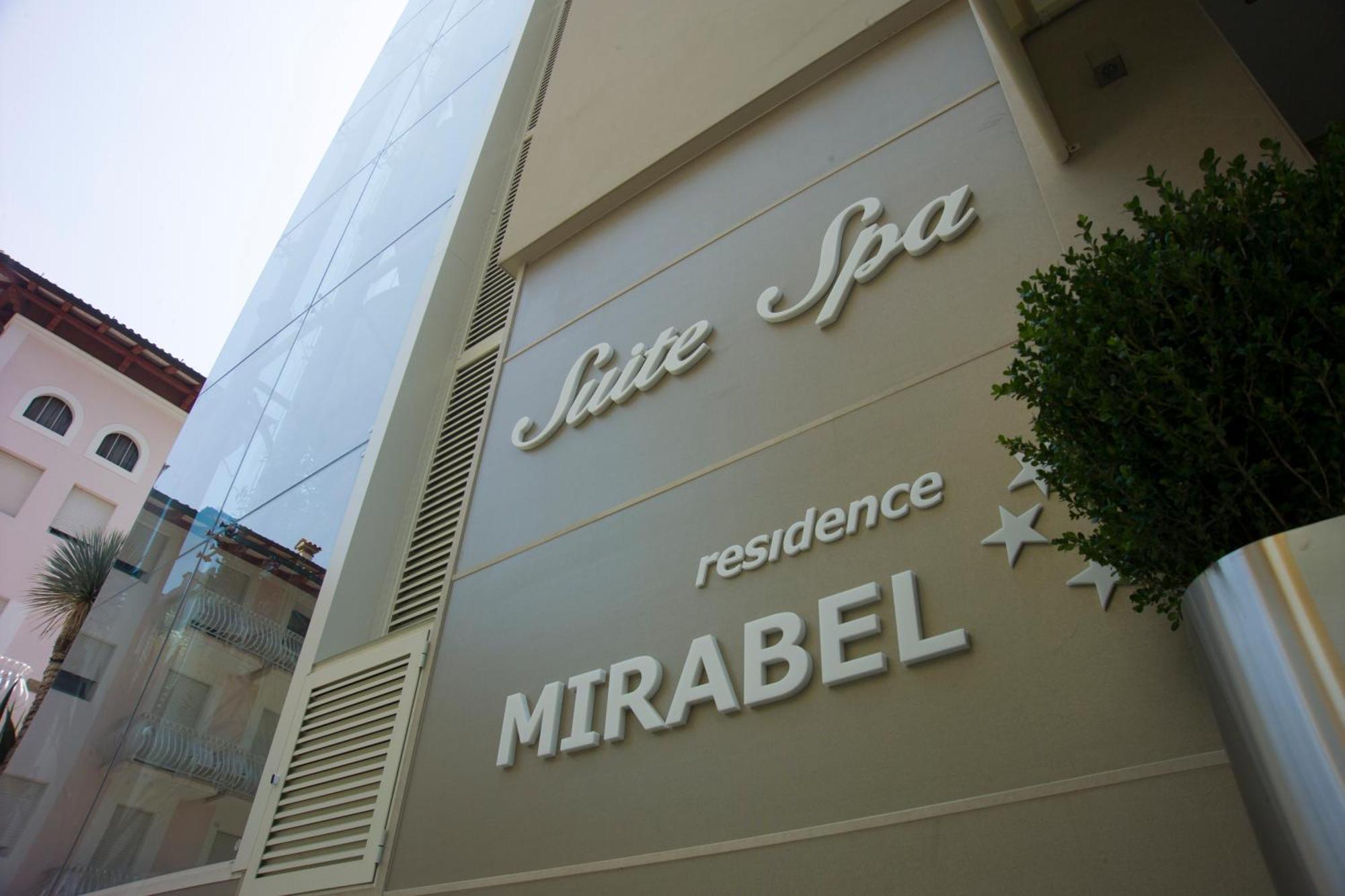 غرادو Suite & Spa Mirabel المظهر الخارجي الصورة